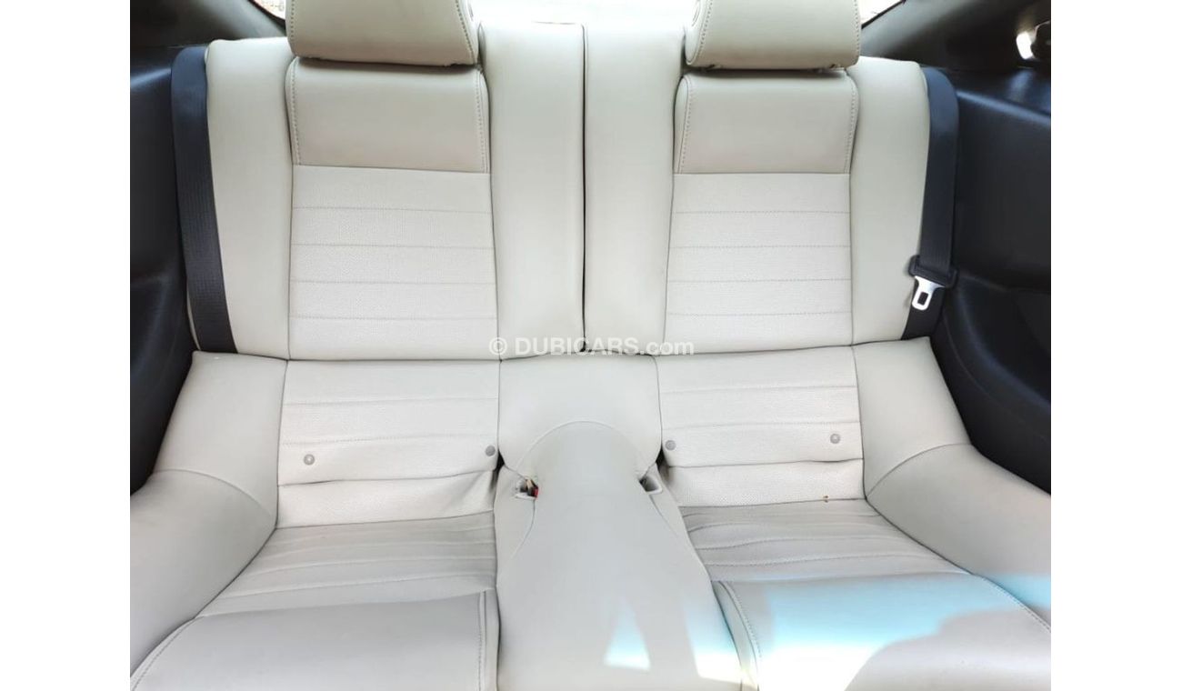 Ford Mustang Ford mustang 2014 full automatic clean caar