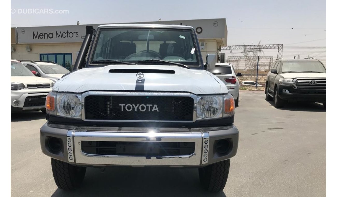 تويوتا لاند كروزر بيك آب LC79, Diesel, M/T 2019