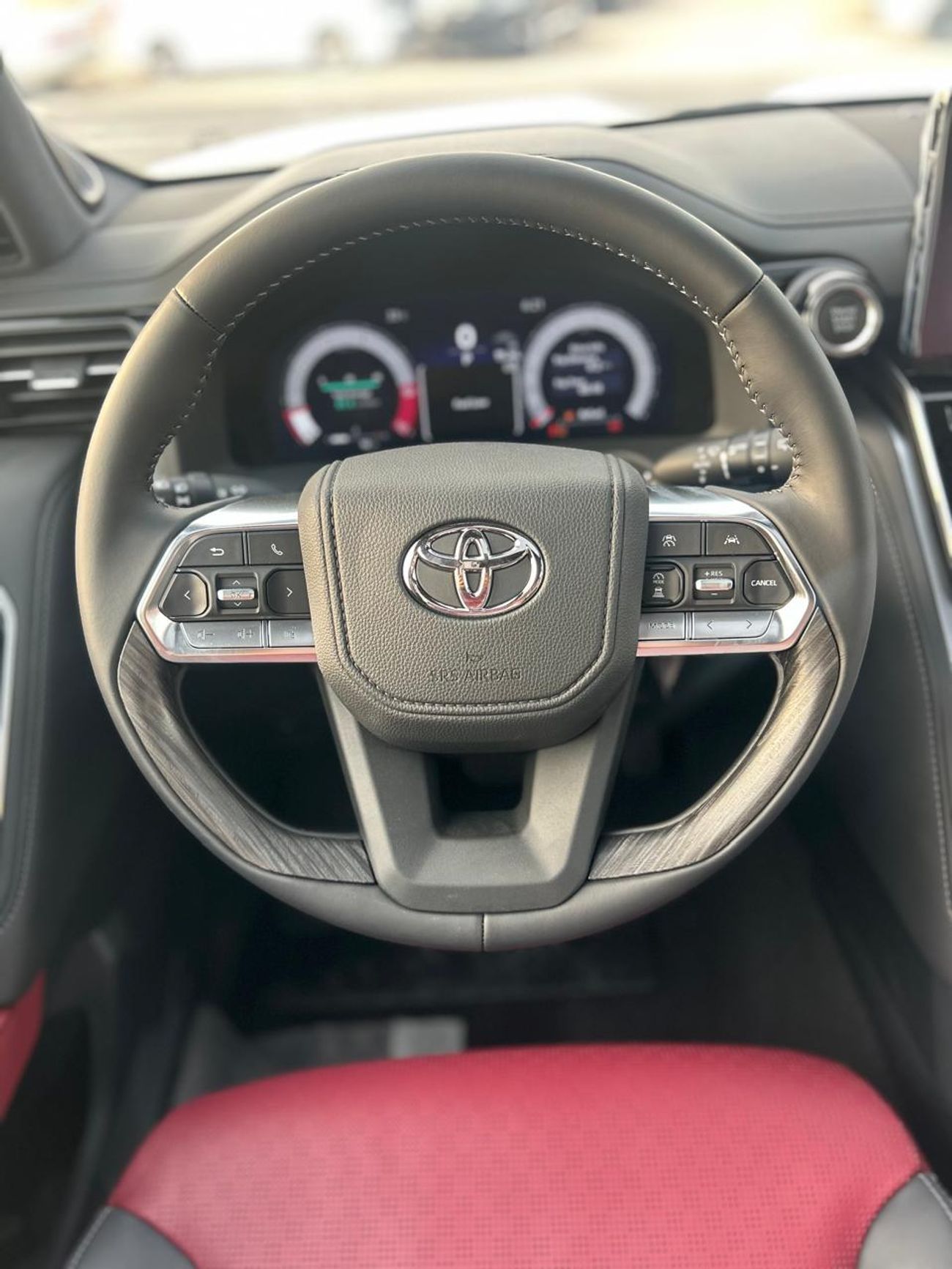 تويوتا لاند كروزر VXR 3.5L