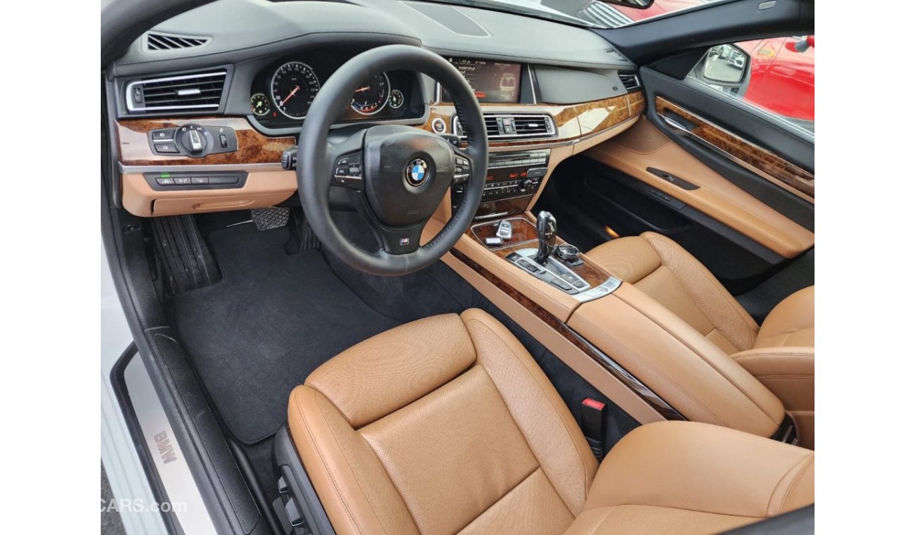 BMW 730 BMW 730 Li Kit albina_Gcc_2015_Excellent_Condition _Full option