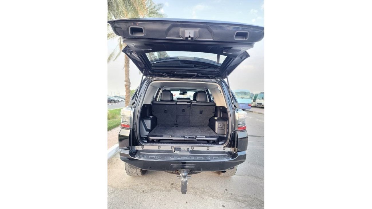 تويوتا Runner4 TOYOTA 4Runner Trd OFF Road  full option