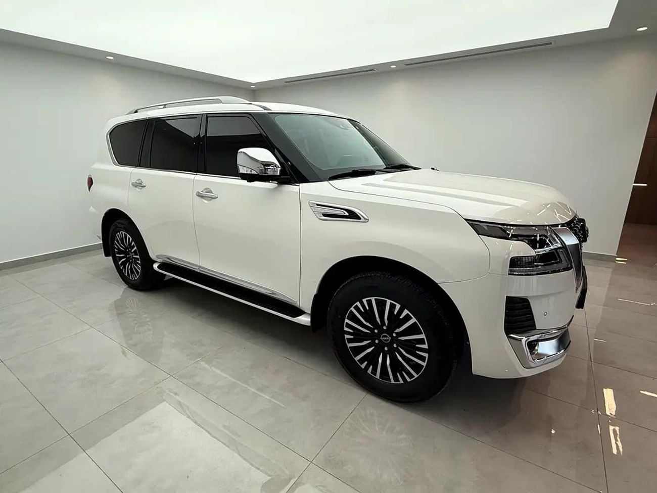 Nissan Patrol SE Platinum City 5.6L SE Platinum City - GCC Specs - Pristine Condition