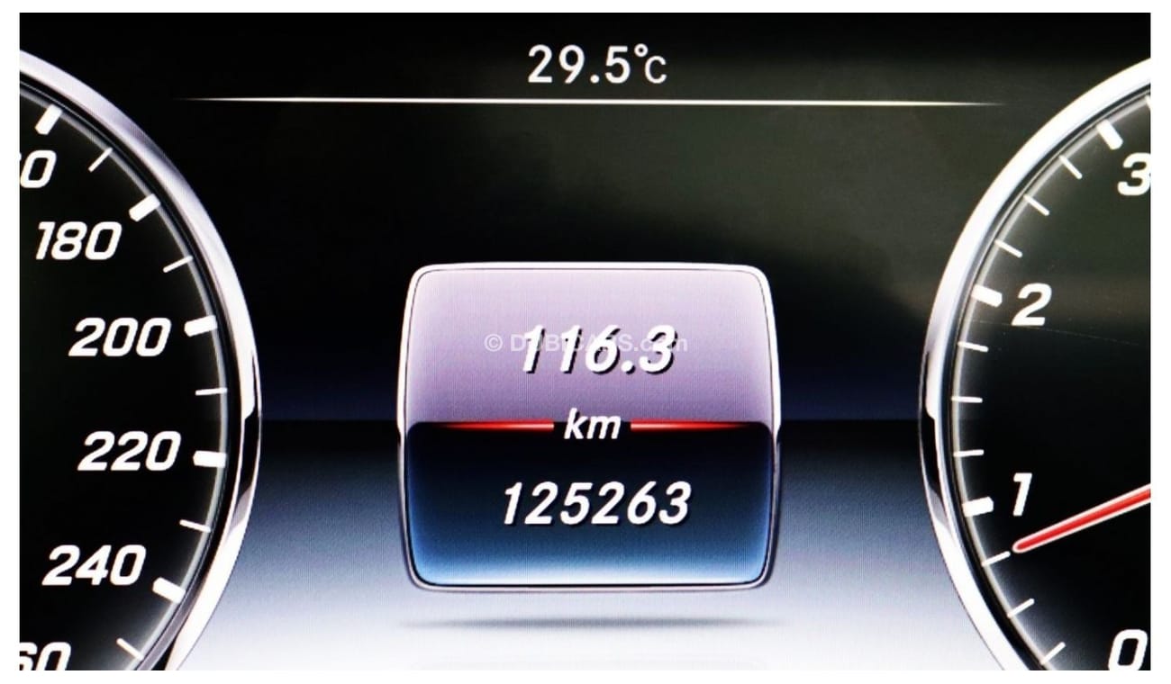 Mercedes-Benz S 500 Mercedes-Benz S 500 AMG 2016 in excellent condition