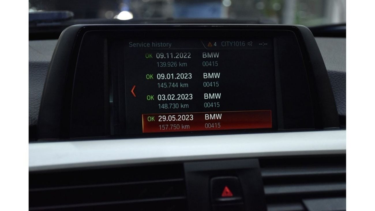 BMW 318i EXCELLENT DEAL for our BMW 318i ( 2018 Model ) in Blue Color GCC Specs