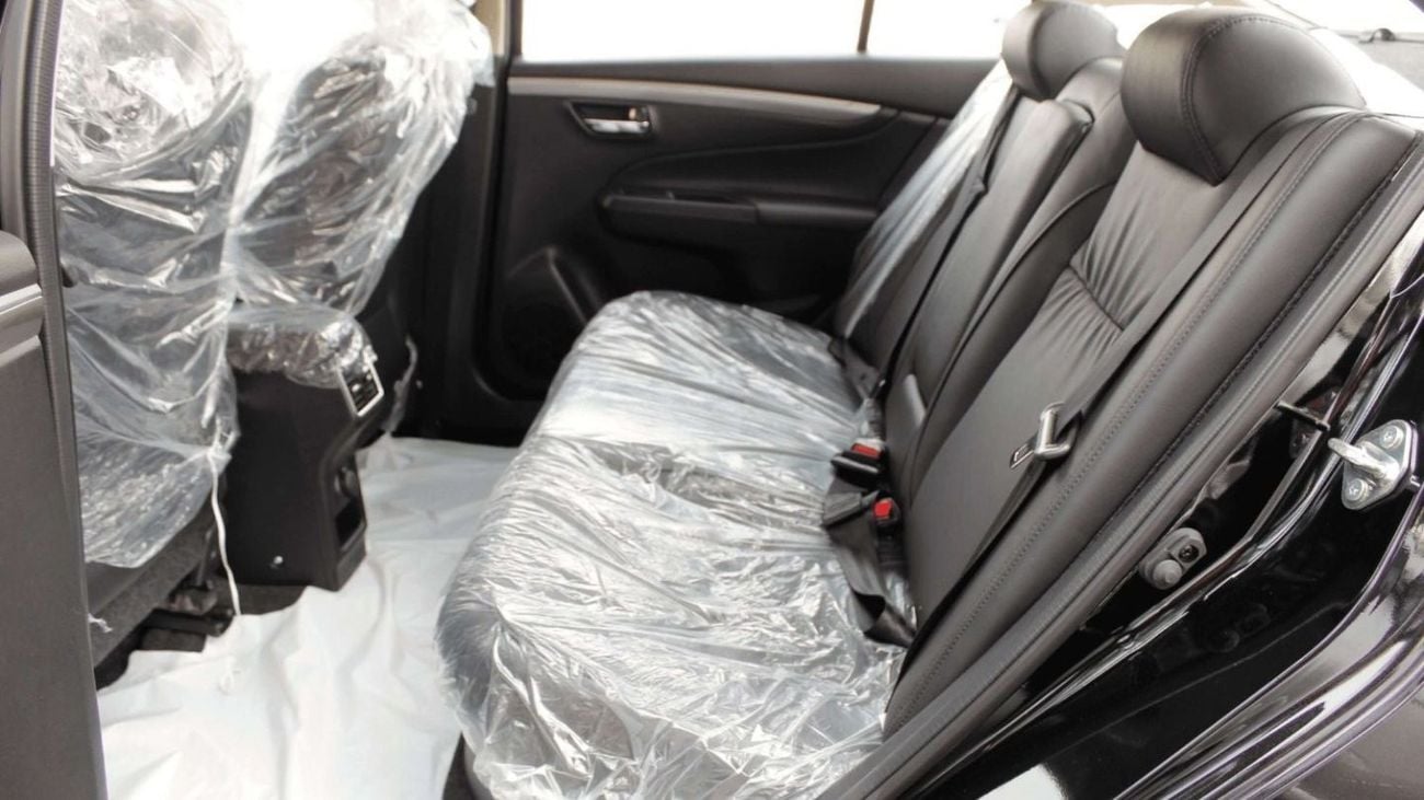 Suzuki Ciaz SUZUKI CIAZ 1.5L AT 2023 GLX