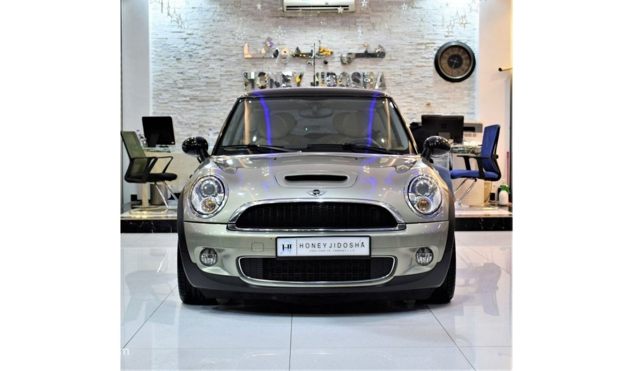 ميني كوبر إس VERY LOW MILEAGE! ONLY 76,000KM! ORIGINAL PAINT ( صبغ وكاله ) Mini Cooper S 2010 Model! GCC Specs