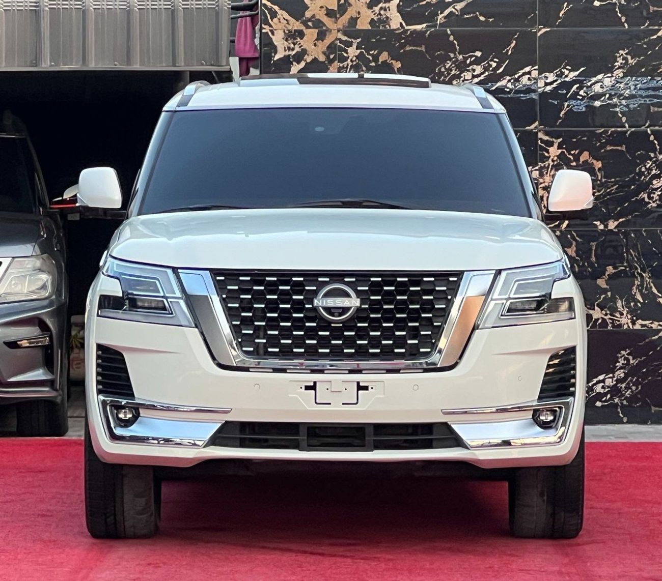 نيسان باترول LE Platinum 5.6L