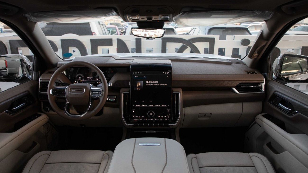 جي أم سي يوكون Denali 6.2L V8 4WD | 2025 | GCC Specs | For Export Only