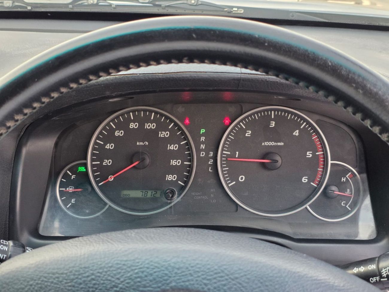 تويوتا برادو DIESEL PRADO 3.0 LITER 1KZ ENGINE GREY COLOR 2004 MODEL AUTOMATIC