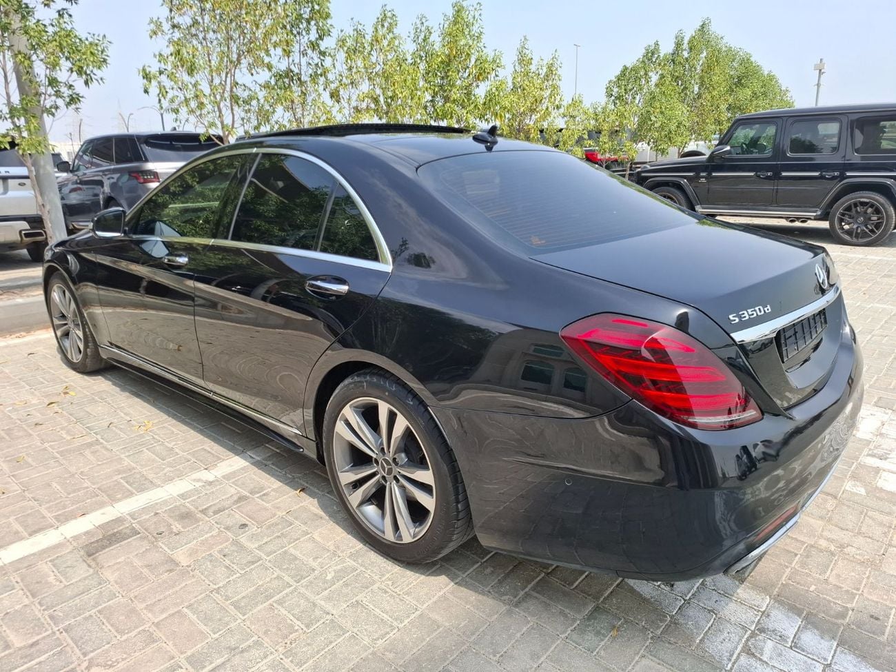 Mercedes Benz S350d STD (NON GCC)