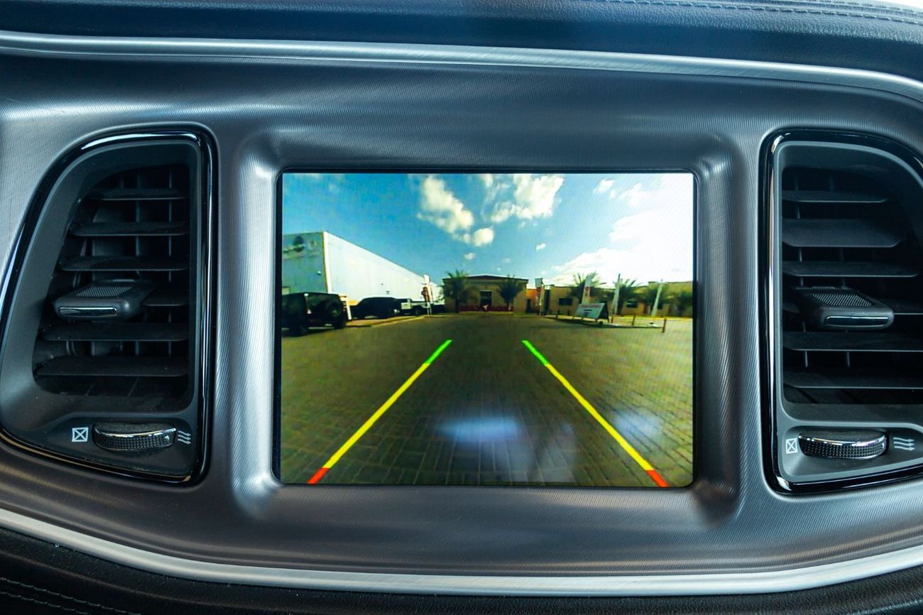 Dodge Challenger R/T 5.7L (370 HP)