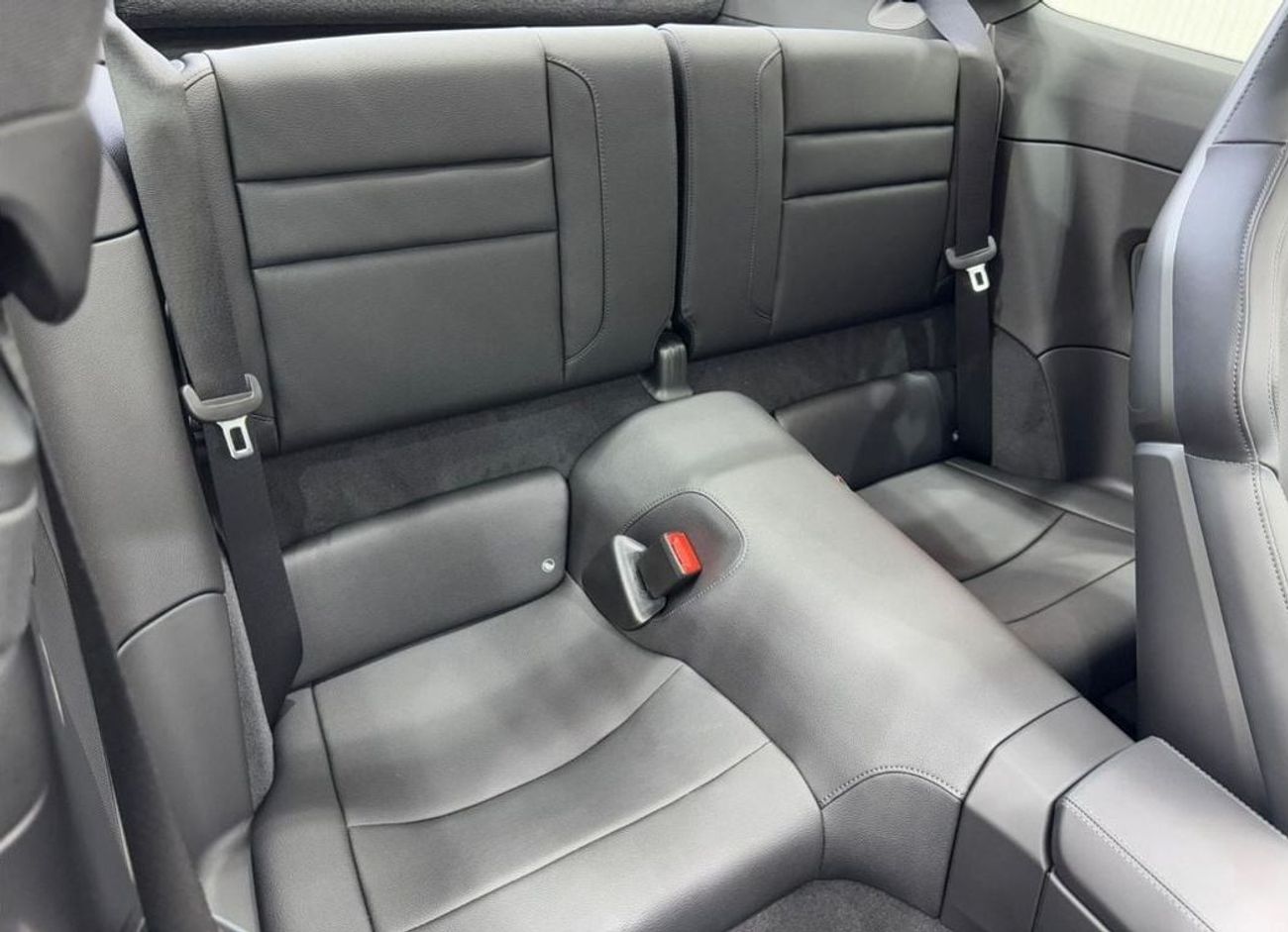 بورش 911 Carrera 2 2025 Porsche 911 Carrera, Jan 2027 Porsche Warranty, Sport Chrono Package, Very Low Kms, G