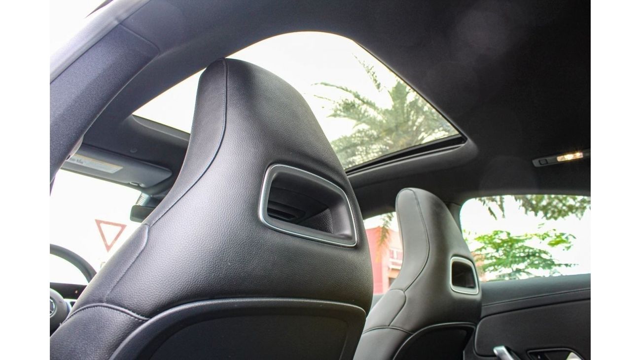 Mercedes-Benz CLA 250 Std MERCEDES-BENZ CLA250 4MATIC