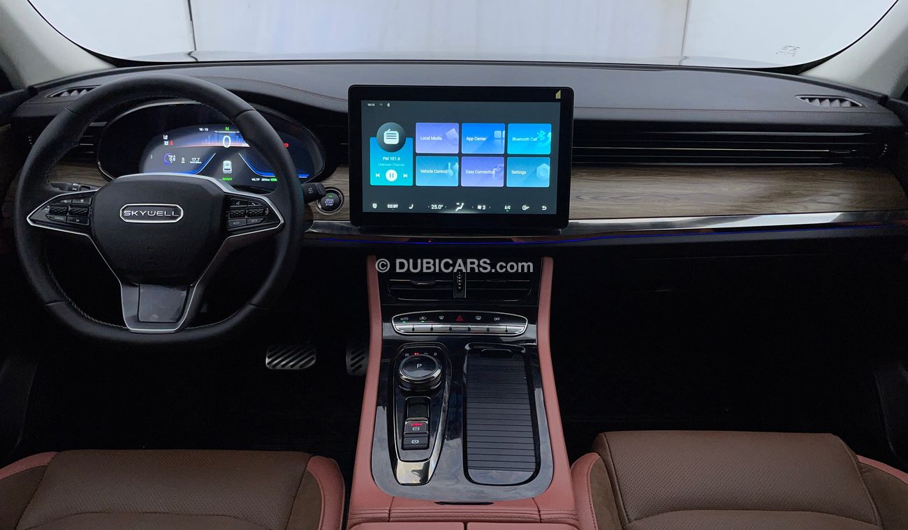 Skywell ET5 LUXURY PLUS 0.01 | Zero Down Payment | Free Home Test Drive