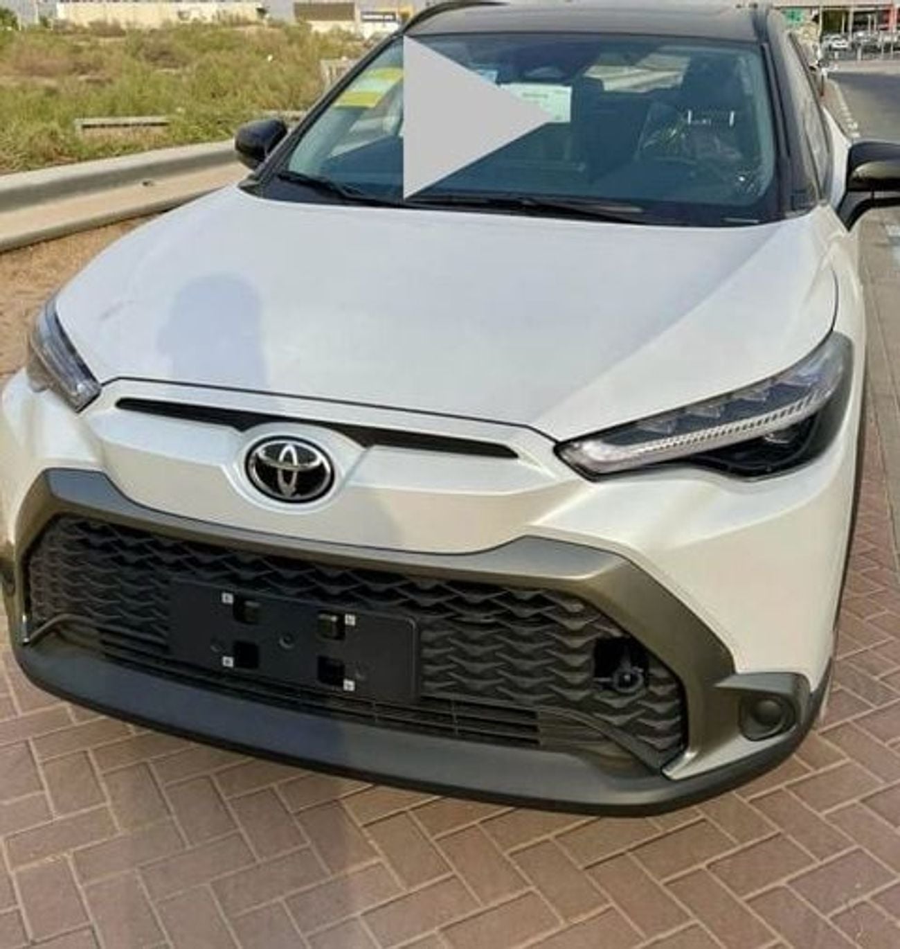 تويوتا فرونتلاندر Luxury