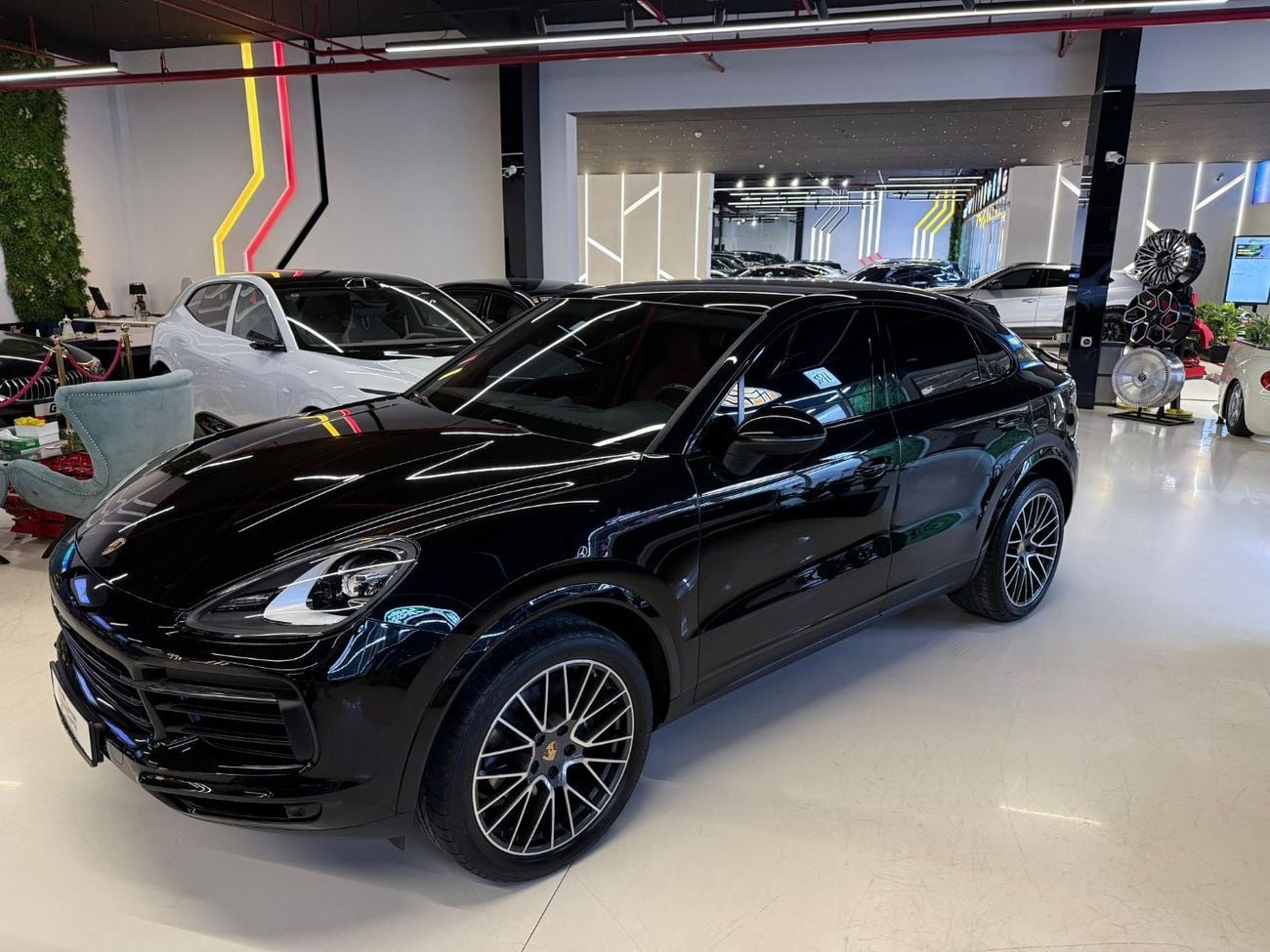 Porsche Cayenne STD Base Coupe 2023 Porsche Cayenne Coupe - GCC Specs - Full service history available