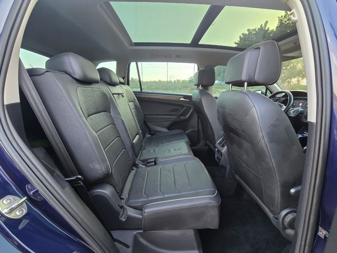 Volkswagen Tiguan R-Line 2.0L VOLKSWAGEN TIGUAN 2023 // KOREAN // 7 SEATS // PERFECT CONDITION // FULL OPITION // LOW