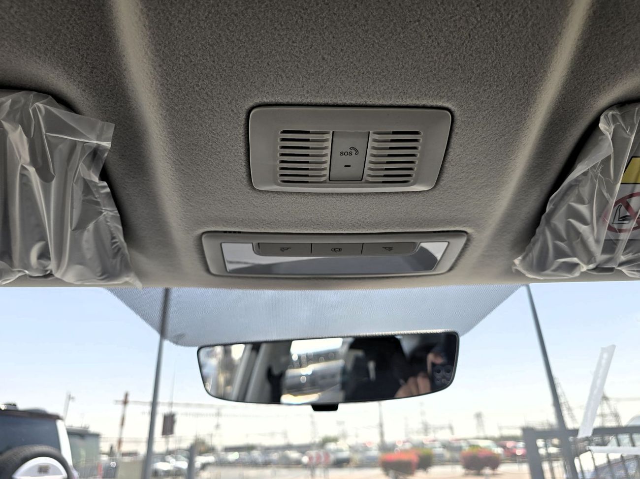 MG ZS MG zs New Shape STD1.5l A/T  Silver Color 2026 Model