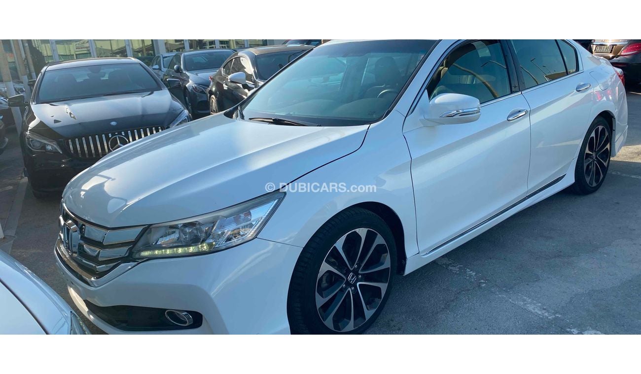 هوندا أكورد ‏خليجي 6 سلندر Full option