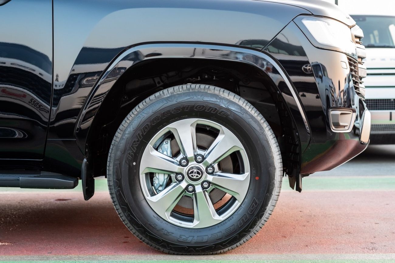 تويوتا لاند كروزر 