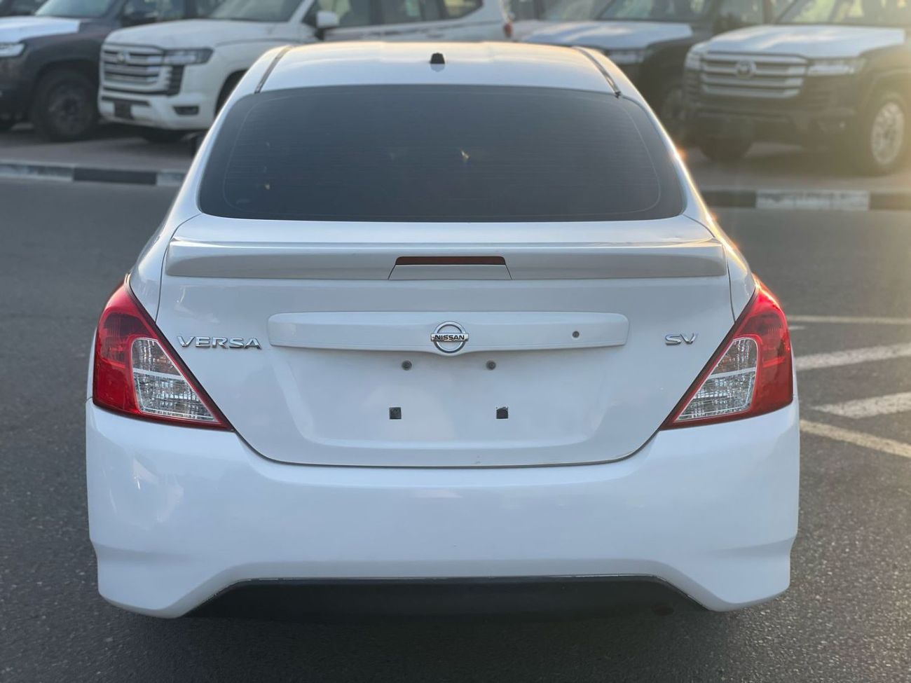 Nissan Versa 2018 Nissan Versa (Sunny) SV 1.5L V4 MidOption  Economical