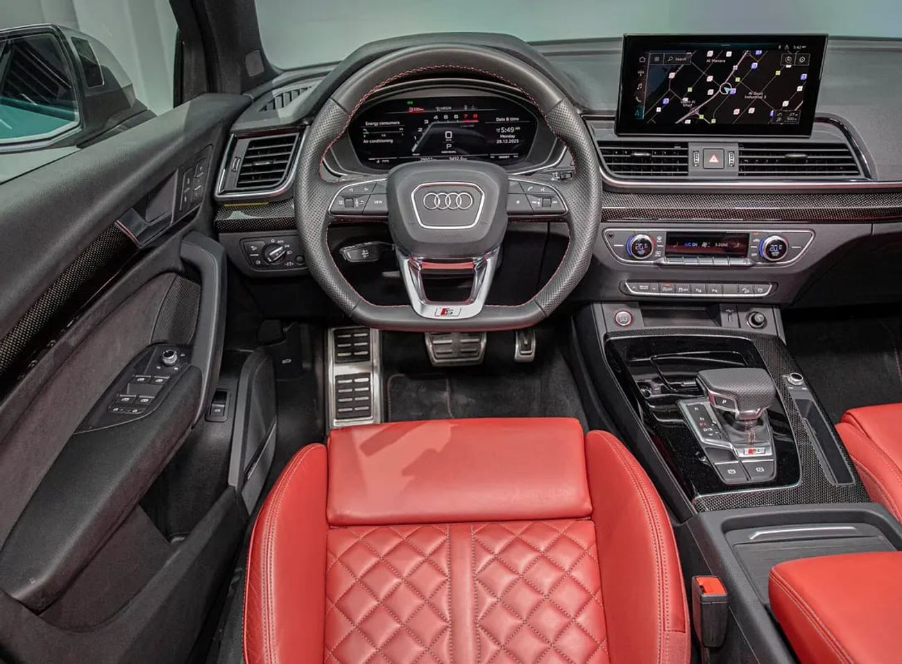 أودي SQ5 TFSI quattro 3.0L