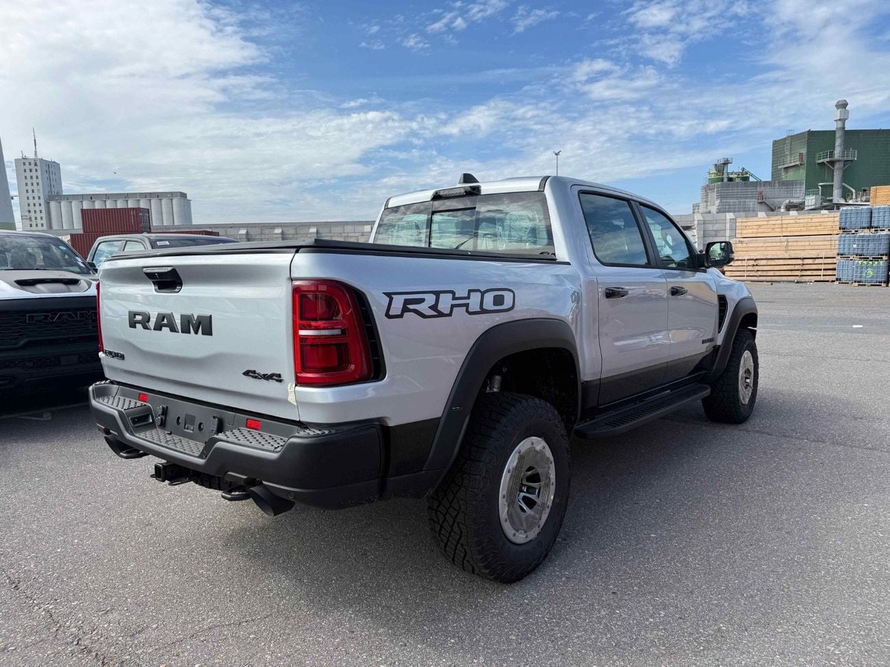 Dodge RAM RHO FULL OPTION