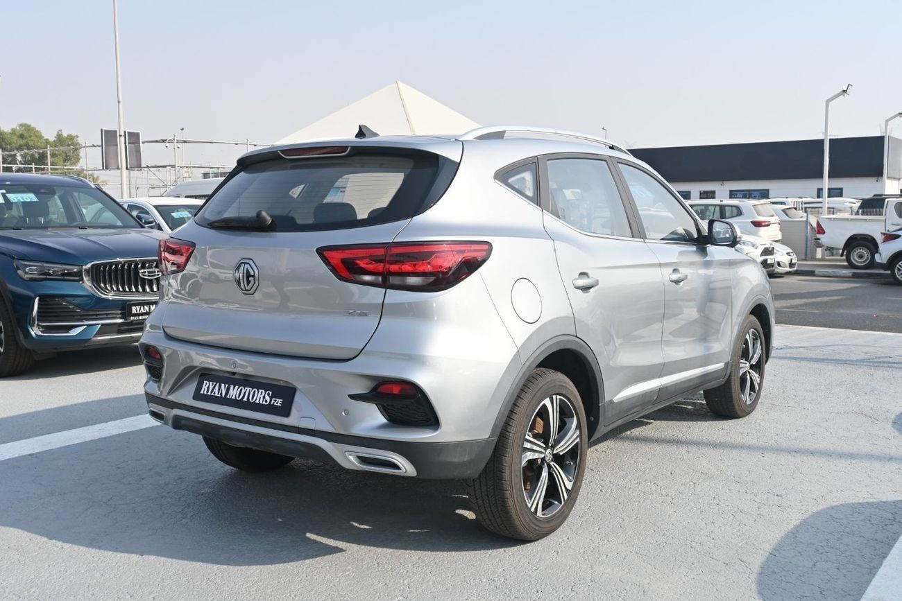 MG ZS MG ZS Luxury 1.5L Petrol Model 2025, Color Silver