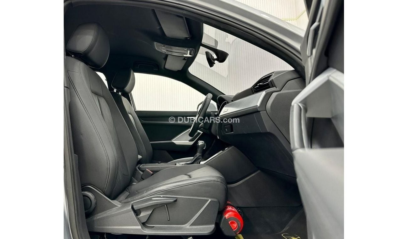 أودي Q3 2021 Audi Q3 35 TFSI S-Tronic, April 2024 Audi Warranty, April 2026 Service Package, Low Kms, GCC