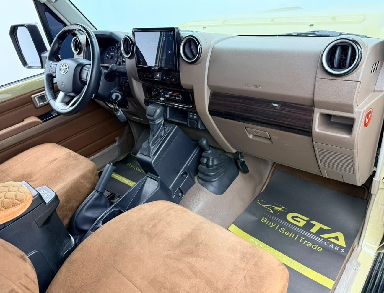 Toyota Land Cruiser 70 LC79 LX 2024 Toyota Land Cruiser 79 LX, Auto Guard Warranty, Excellent Condition, GCC