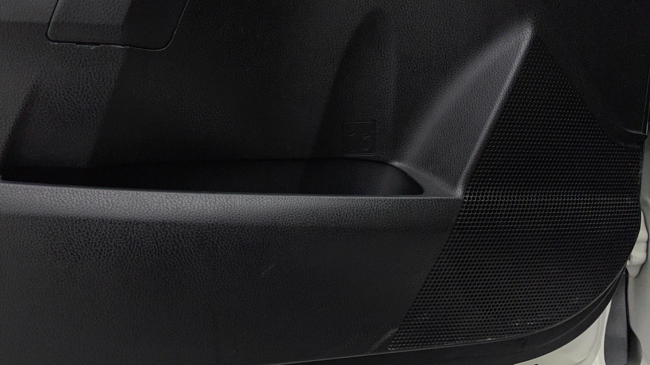 تويوتا كورولا SE 2 | بدون دفعة مقدمة | اختبار قيادة مجاني للمنزل