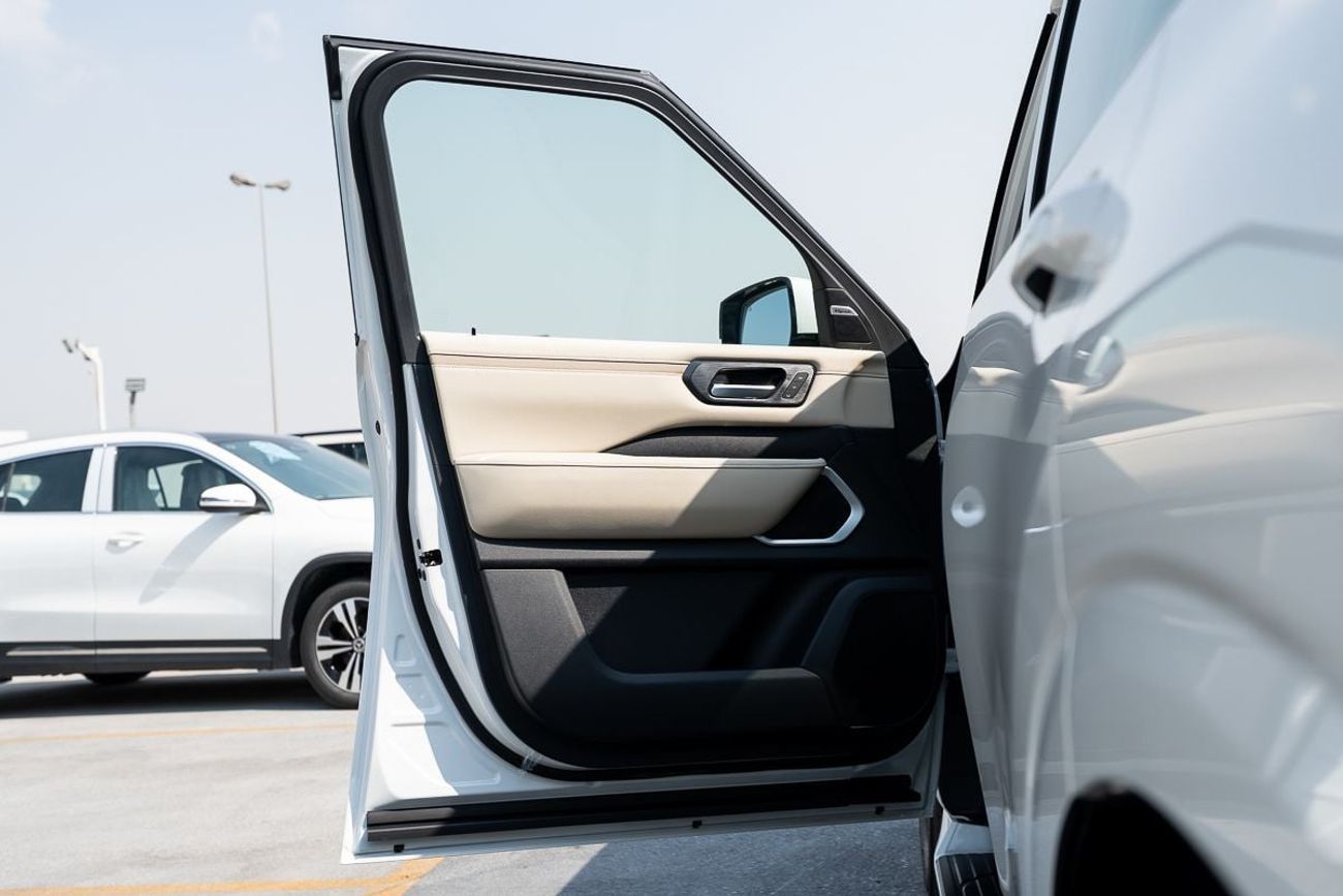 Nissan Patrol LE Platinum City 3.5L