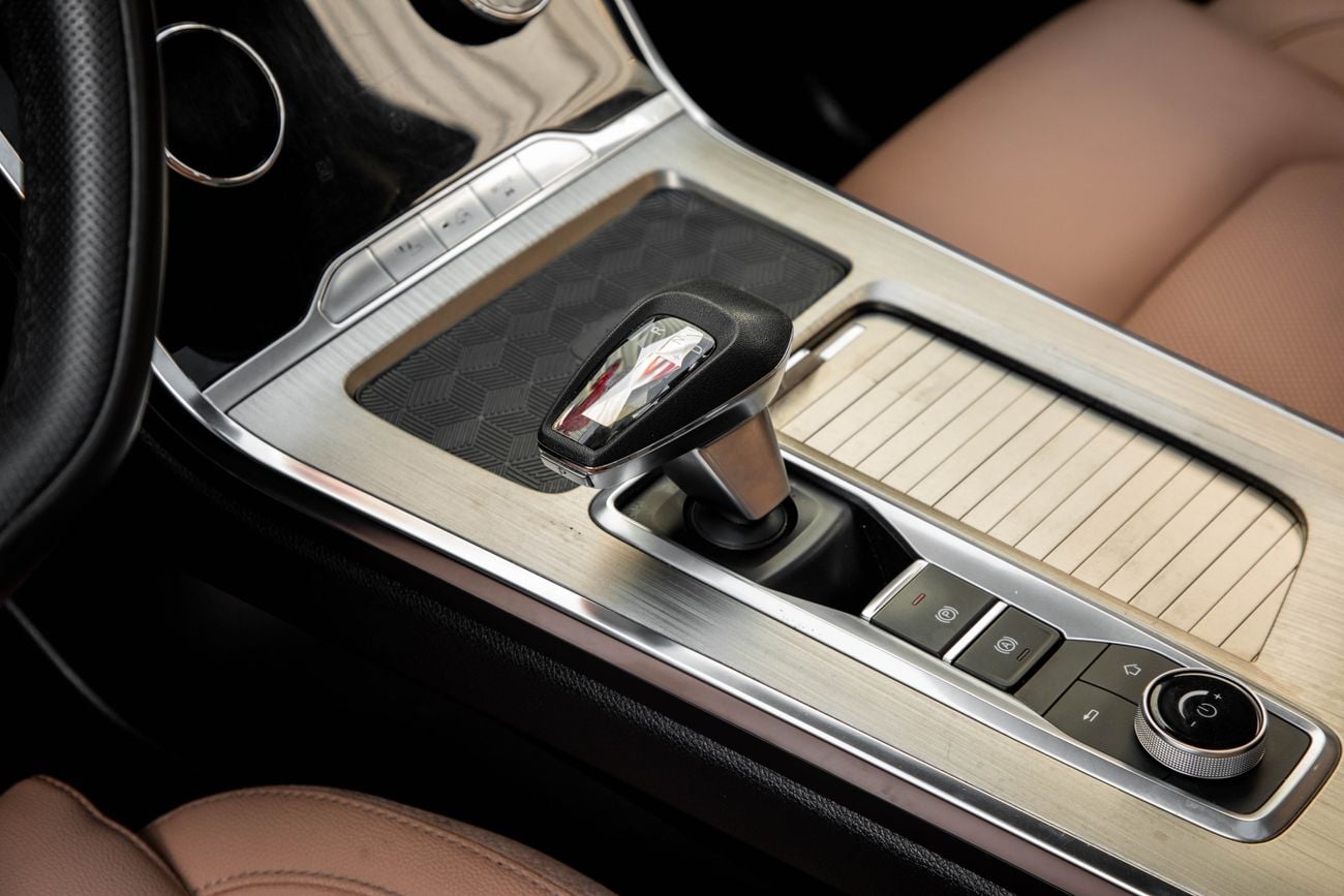 Exeed VX VX | 1,371 P.M | 0% Downpayment | Premium!