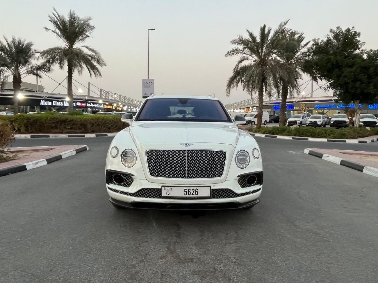 بنتلي بينتايجا Bentayga 4.0T