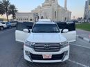 تويوتا لاند كروزر VXR 200 Series Right Hand Side Drive