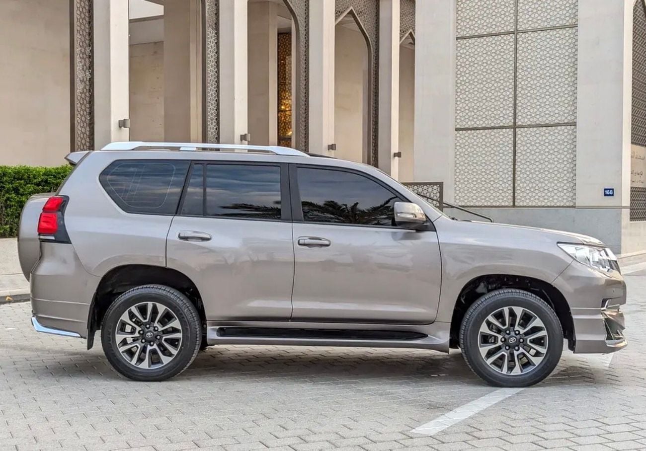 تويوتا برادو 2023 MODEL Full Option V6 4.0L Engine Car is very clean and Perfect Condition