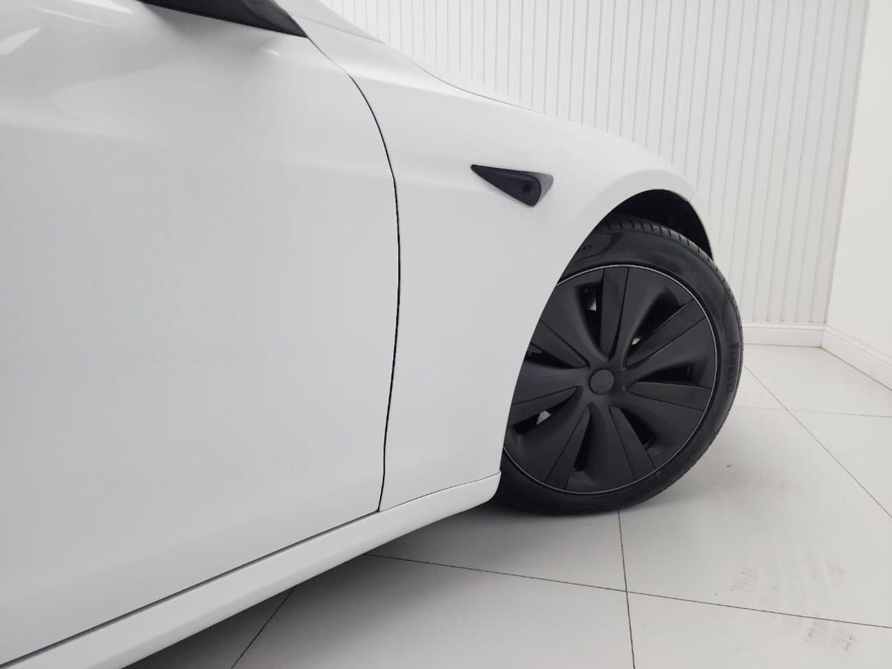 تسلا Model S PLAID