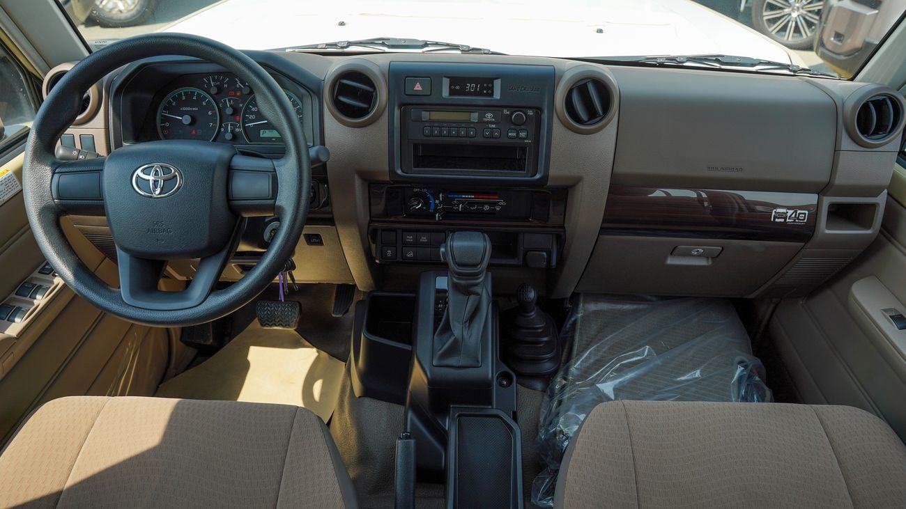 Toyota Land Cruiser Pick Up TOYOTA Land Cruiser 79 4.0 DC – Basic + Diff Lock