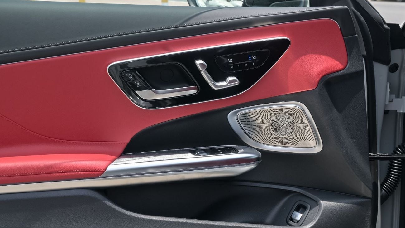 Mercedes-Benz CLE 200 Coupe Mercedes-Benz CLE200 AMG | Coupe | Night Package Premium Plus Fully Loaded | Alpine Grey | 2024