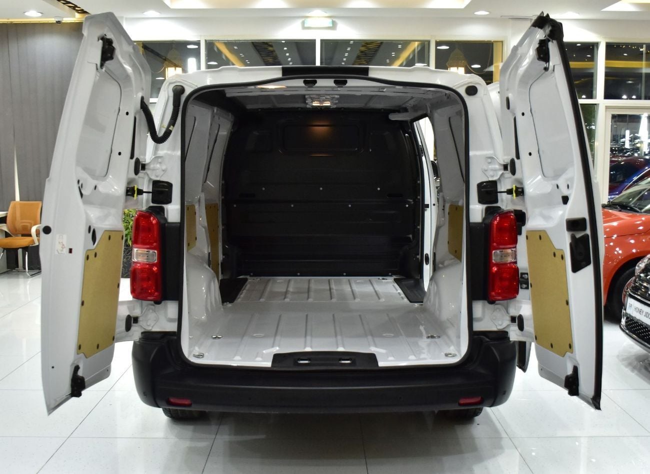 فيات سكودو  EXCELLENT DEAL for our Fiat Scudo ( 2025 Model ) in White Color GCC Specs