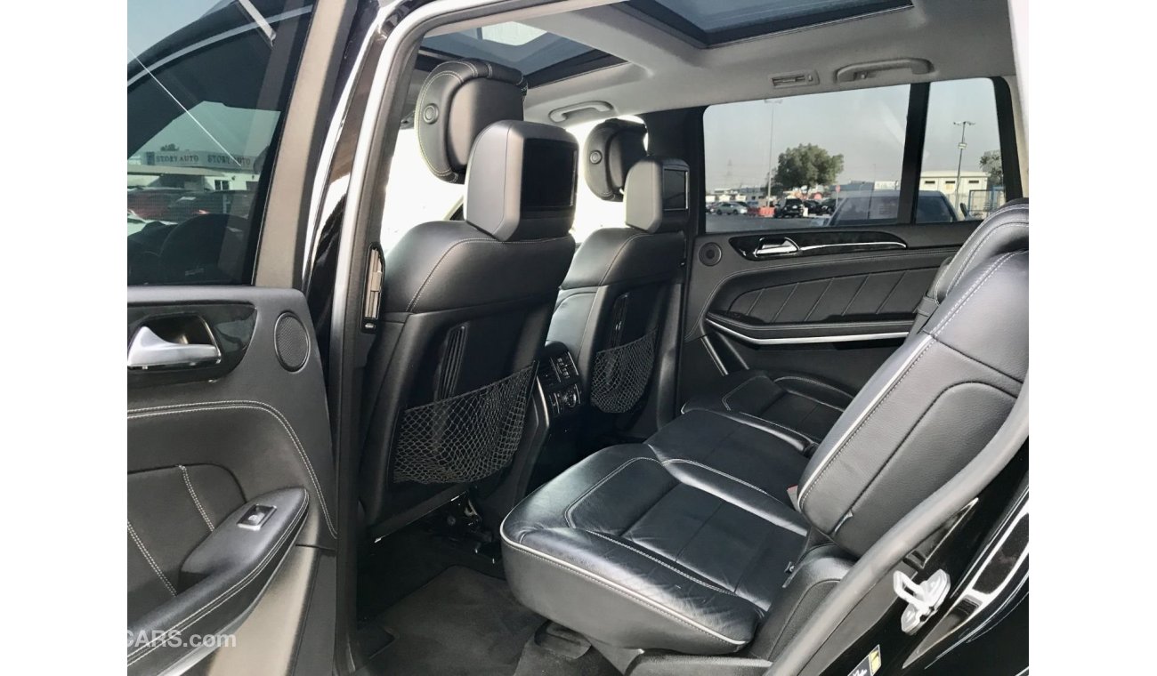 Mercedes-Benz GL 550