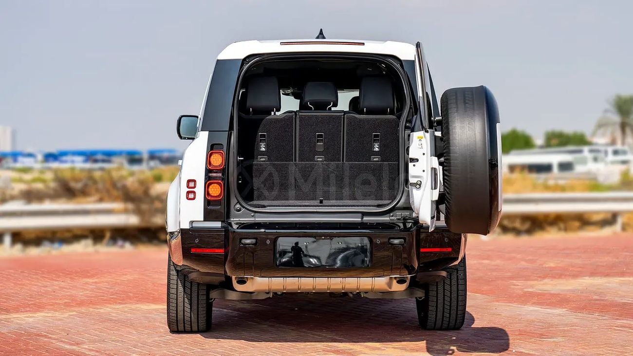 Land Rover Defender 130 | 2-YEAR WARRANTY + SERVICE AVAILABLE | IN-HOUSE FINANCING | 0% DOWNPAYMENT (BANK)