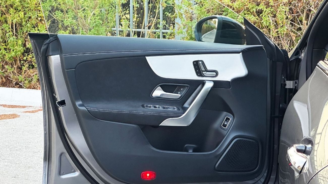 Mercedes-Benz CLA 200 2026 Full options AMG Package 0 km Agency Warranty