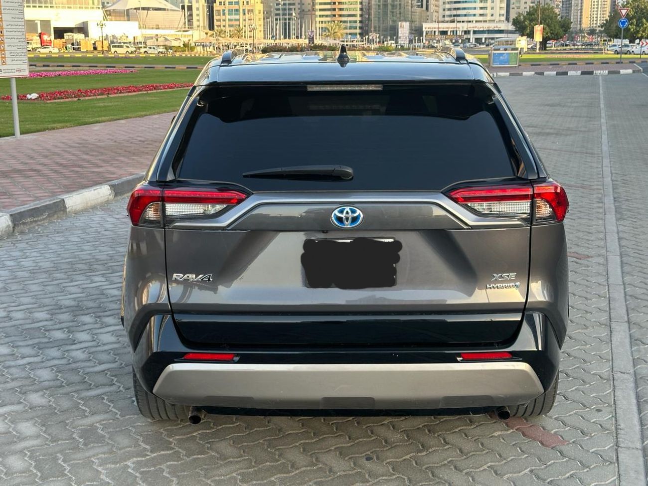 Toyota RAV4 TOYOTA RAV4 XSE HYBRID 2022