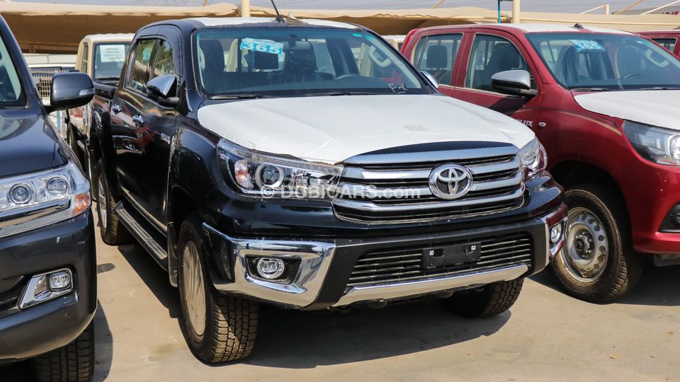 Toyota double cabin pickup price in uae