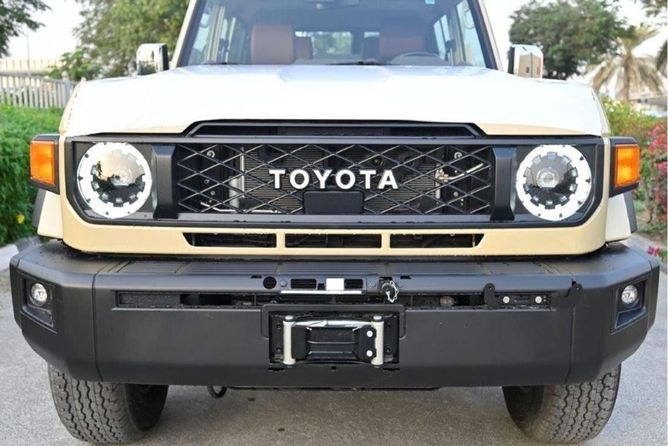 Toyota Land Cruiser 70 2025 TOYOTA LAND CRUISER 71 HARDTOP SDLX V6 4.0L PETROL 4WD AT