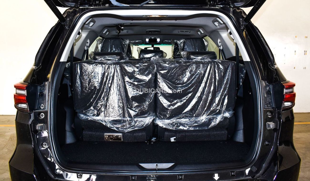 Toyota Fortuner 2023 Toyota Fortuner 4x4 4.0 High Option P AT | Climate Control + Cruise Control + Rear Cam + Diff L