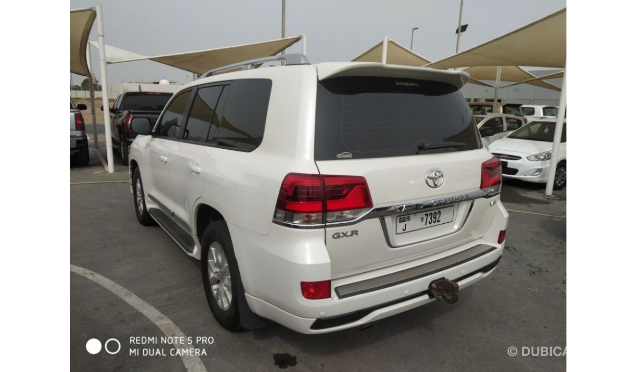 Toyota Land Cruiser V8 GXR