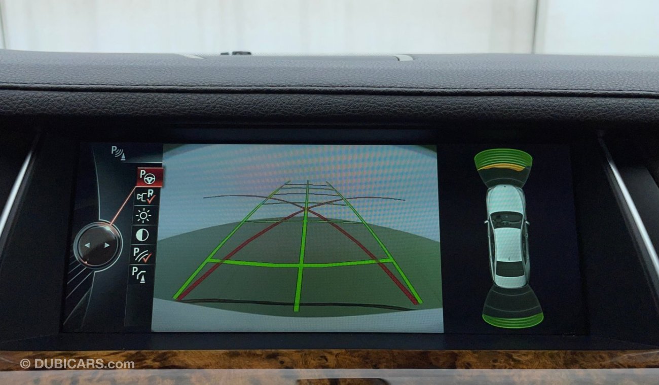 بي أم دبليو 730Li EXCLUSIVE 3 | +مع الضمان | كمان تم فحص ١٥٠