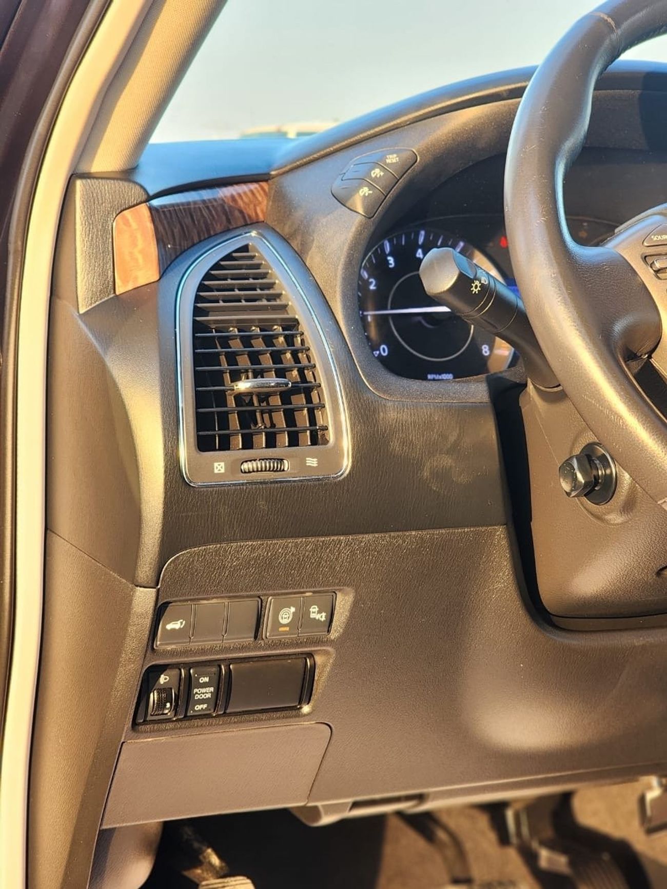 نيسان أرمادا NISSAN ARMADA SV PLATINUM 2017 FULL OPTION